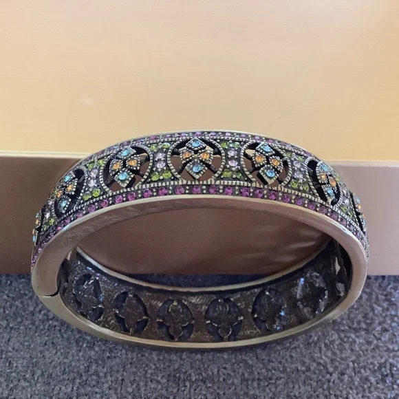Heidi Daus Mosaic Masterpiece Crystal Bangle Bracelet SZ S/M